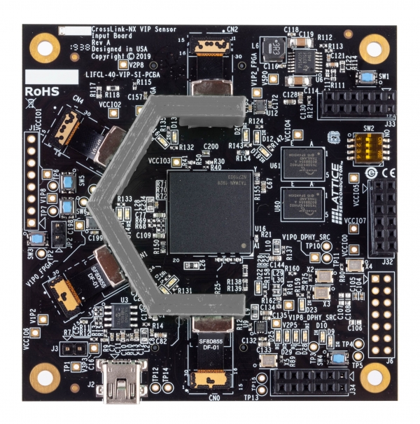 래티스반도체의 임베디드 비전 시스템용 FPGA '크로스링크-NX' VIP 센서 입력 보드./래티스반도체